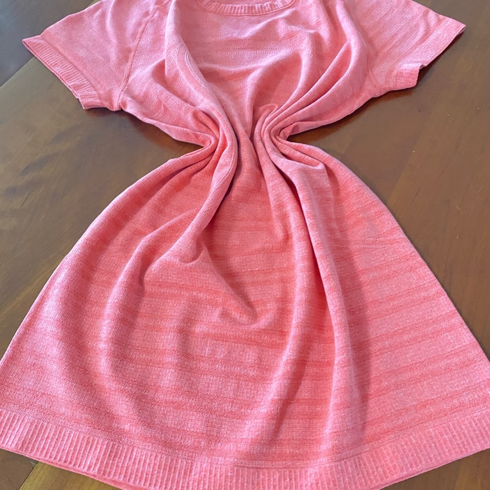 Lululemon Salmon Color Run Swiftly Short Sleeve - image 3